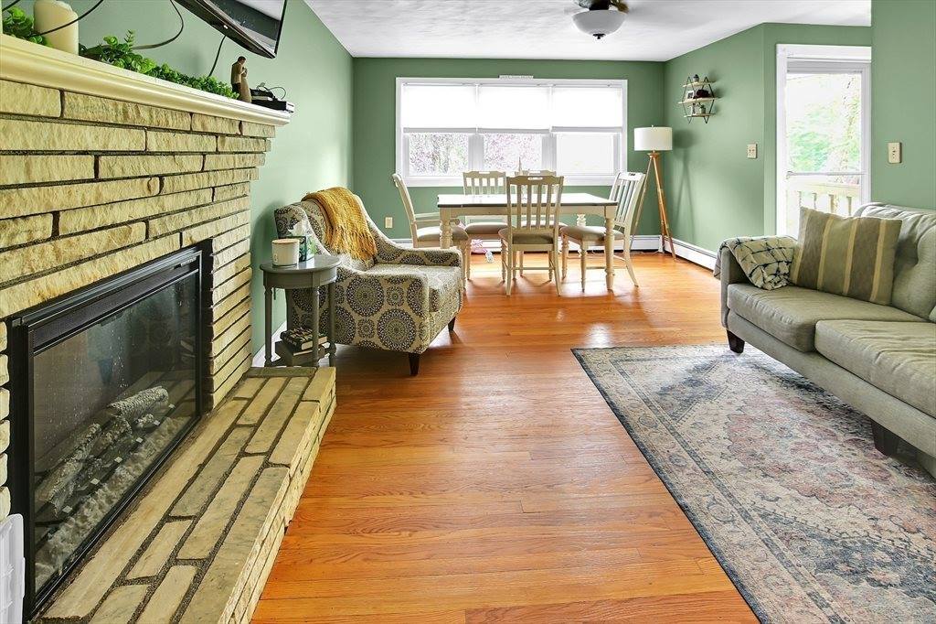 19 Locust Street, Westfield, MA 01085