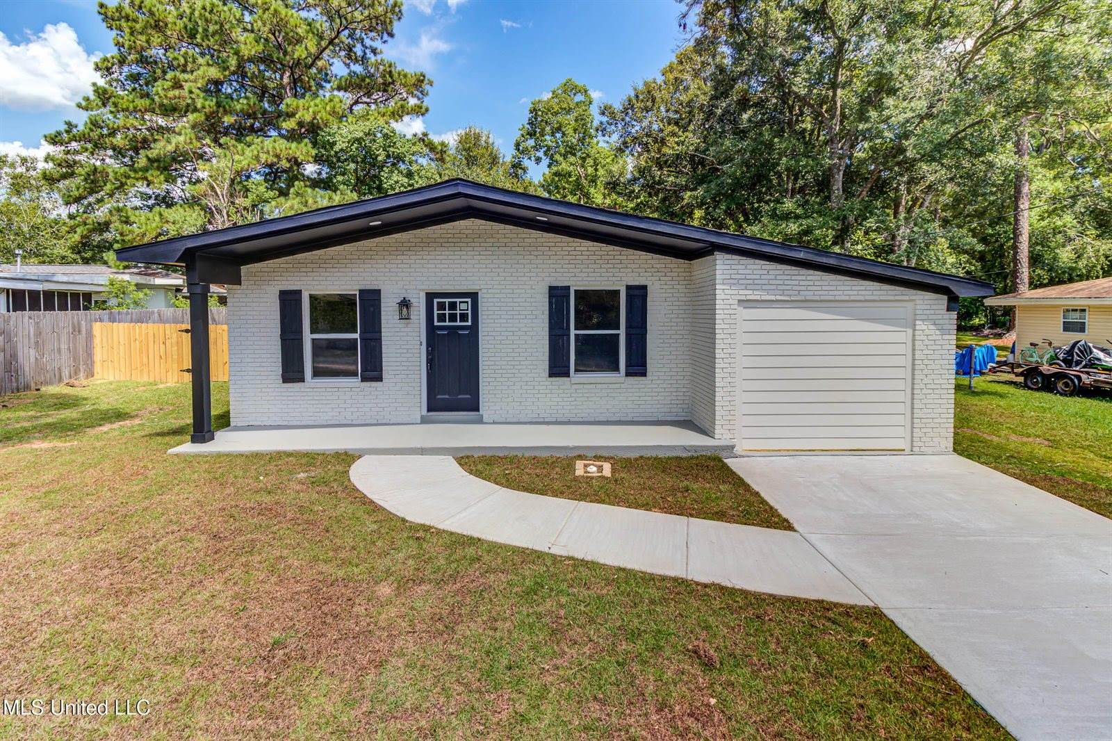 119 West Chipwood Drive, Gulfport, MS 39503