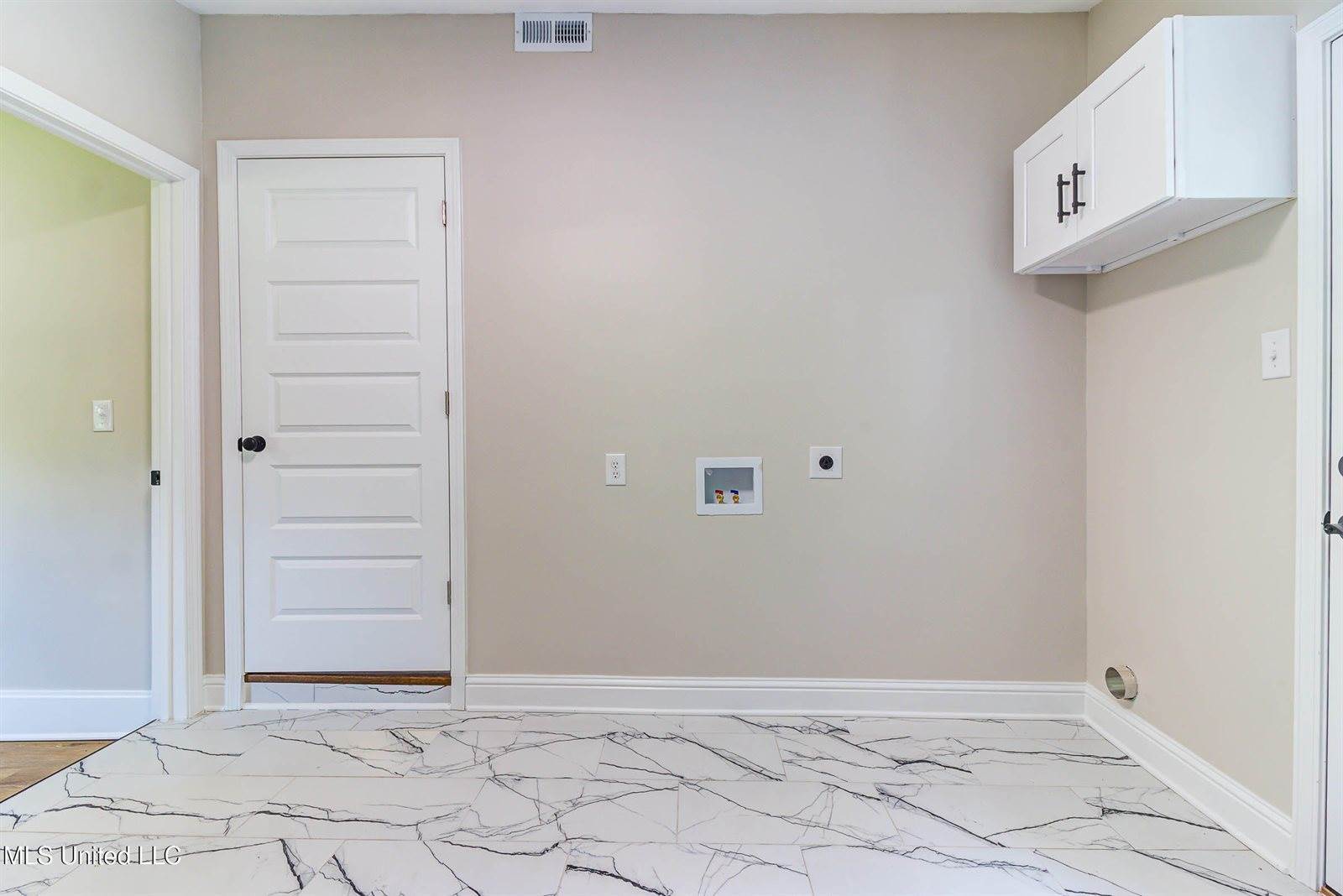 119 West Chipwood Drive, Gulfport, MS 39503