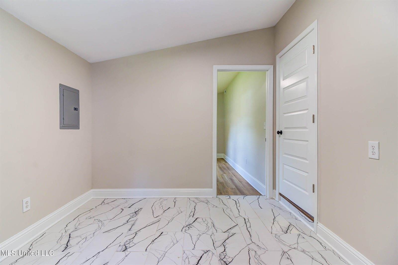 119 West Chipwood Drive, Gulfport, MS 39503