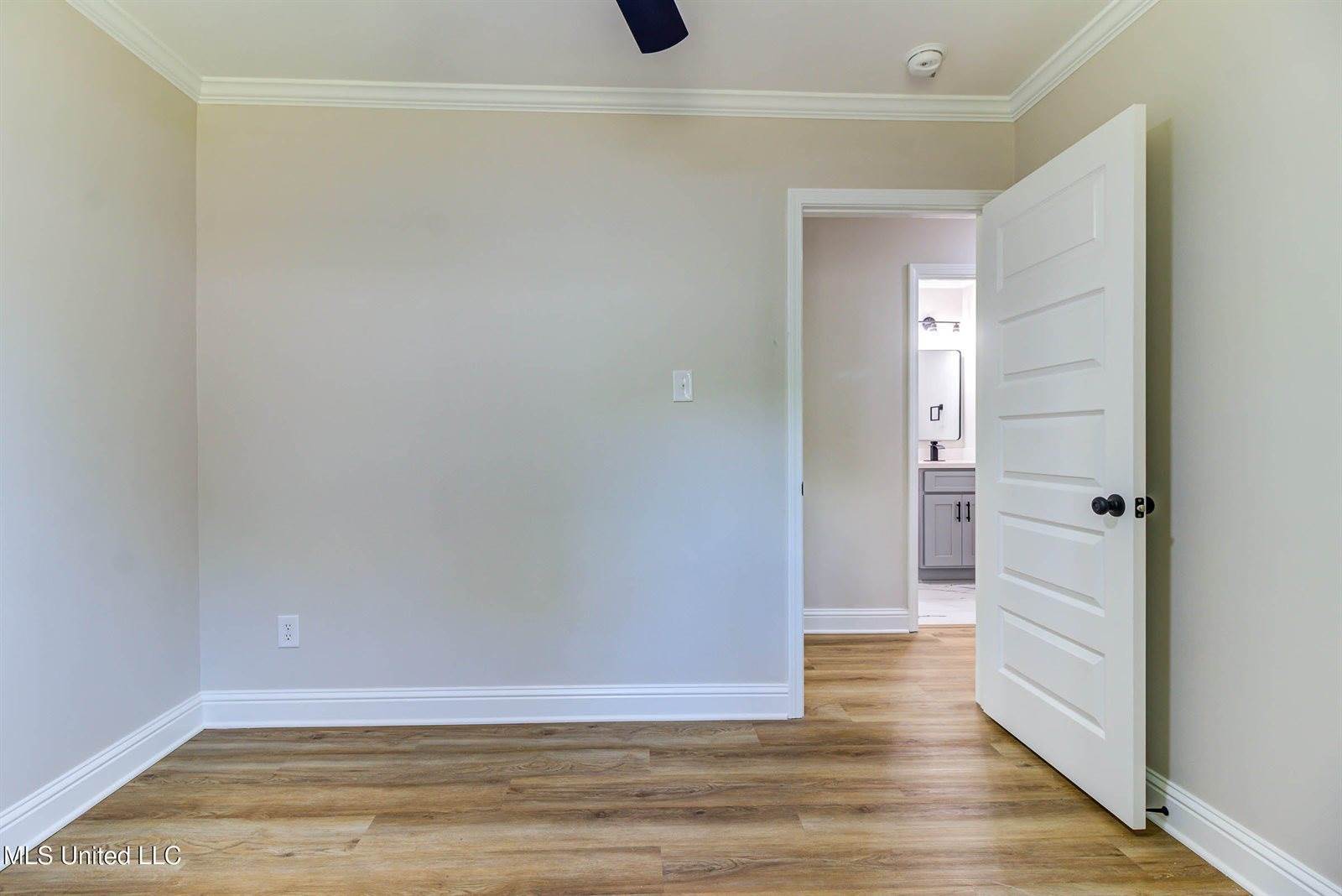 119 West Chipwood Drive, Gulfport, MS 39503