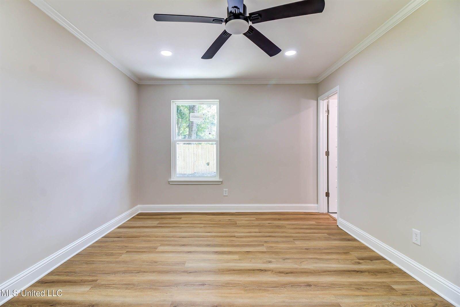 119 West Chipwood Drive, Gulfport, MS 39503