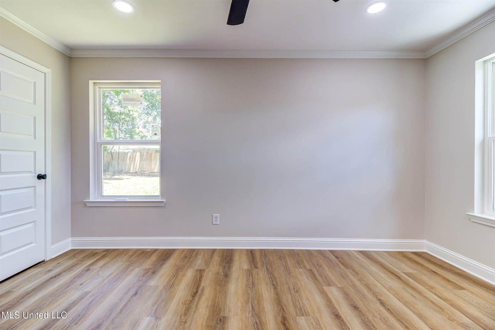 119 West Chipwood Drive, Gulfport, MS 39503