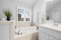 30835 Schlather, Bulverde, TX 78163