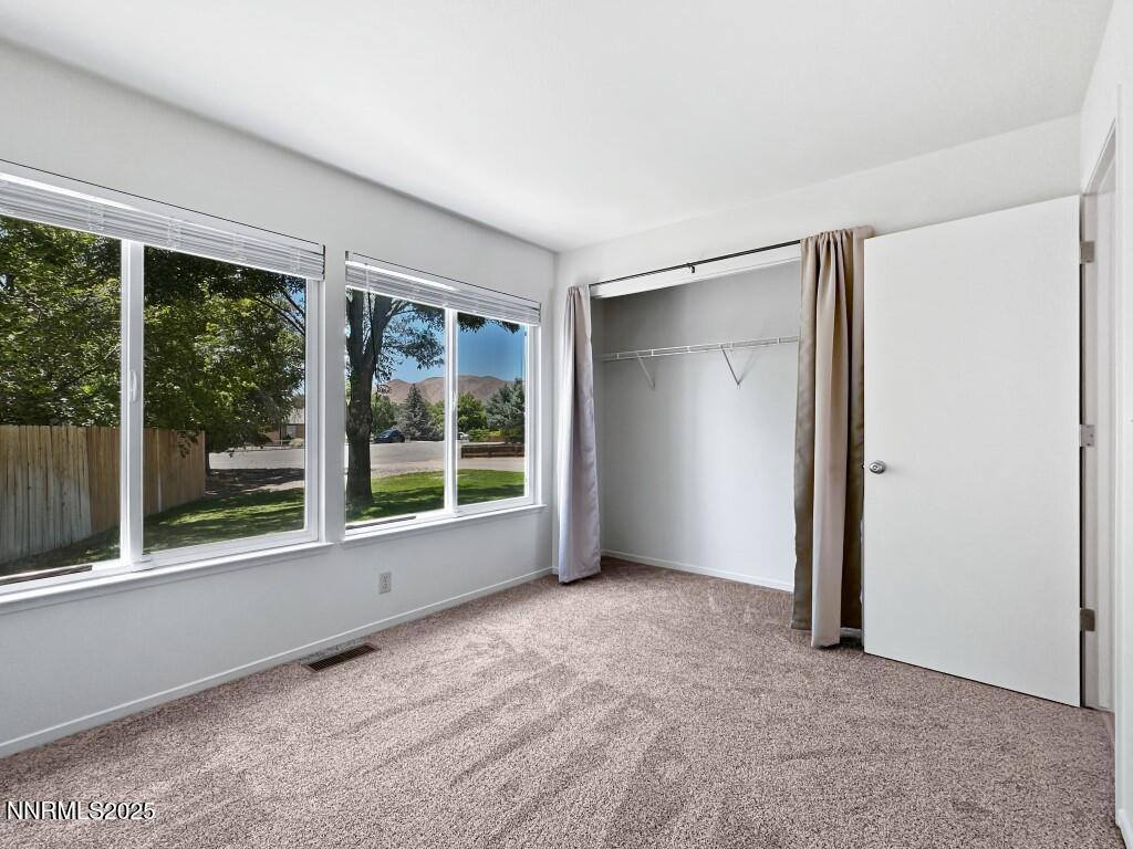 280 Karnak Circle, Sparks, NV 89441