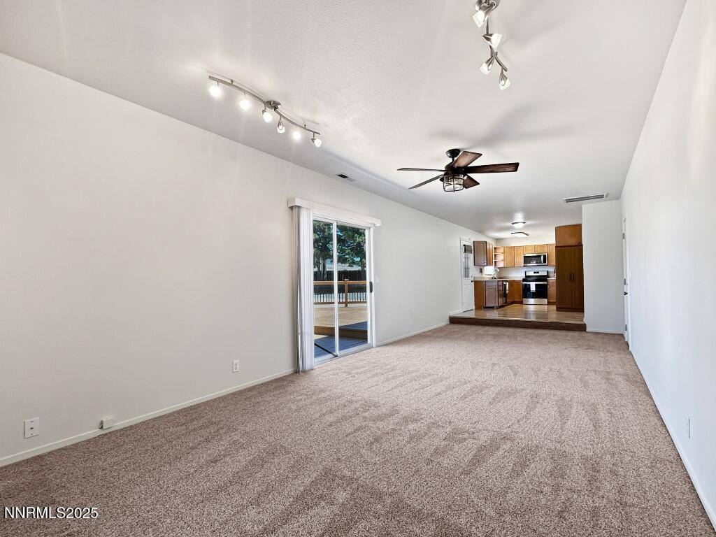 280 Karnak Circle, Sparks, NV 89441