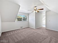 280 Karnak Circle, Sparks, NV 89441