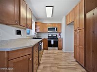 280 Karnak Circle, Sparks, NV 89441