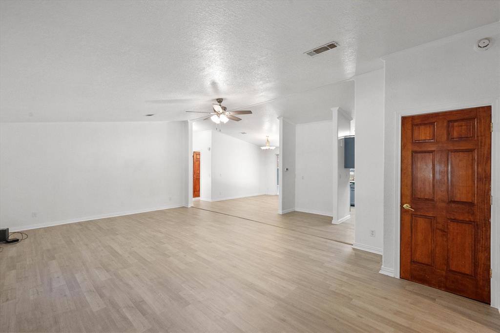 6217 Baker Lane, Alvarado, TX 76009