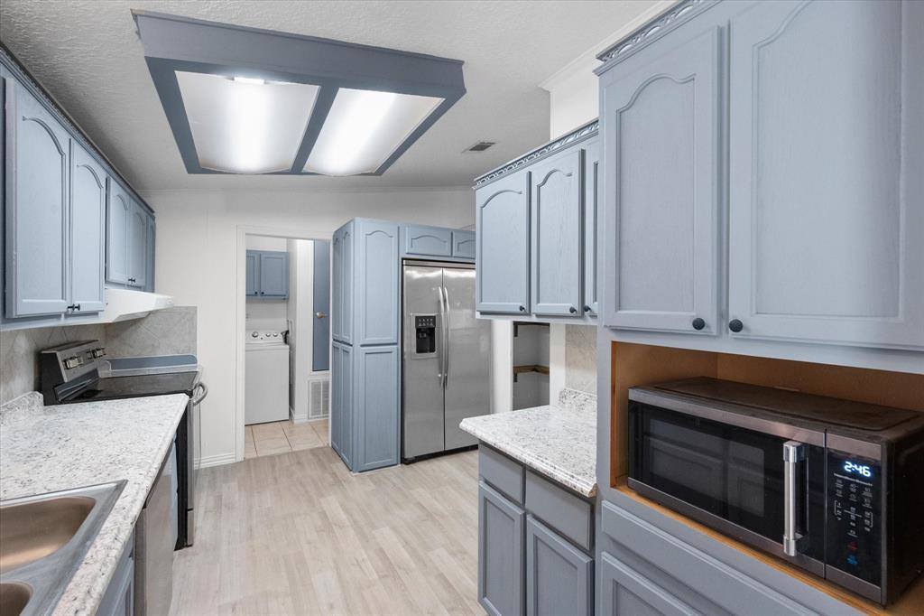 6217 Baker Lane, Alvarado, TX 76009