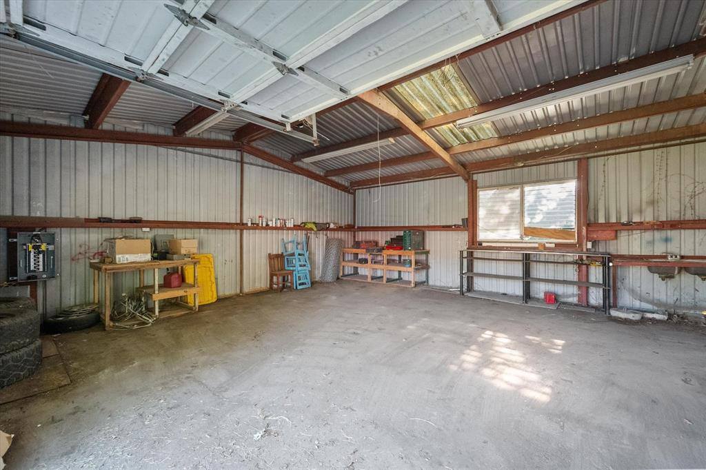 6217 Baker Lane, Alvarado, TX 76009