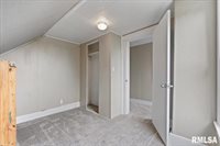 301 North 1ST Street, Long Grove, IA 52756