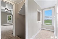 301 North 1ST Street, Long Grove, IA 52756