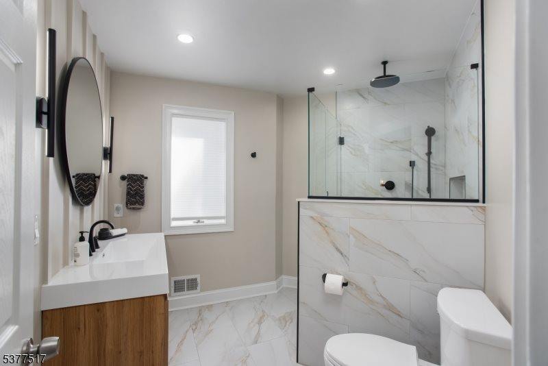 89 Rock Road West, Green Brook Township, NJ 08812