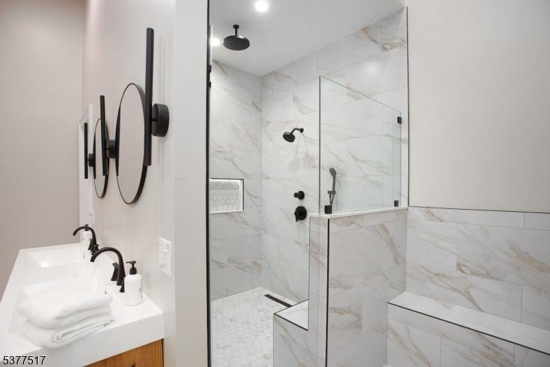 89 Rock Road West, Green Brook Township, NJ 08812