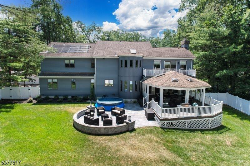 89 Rock Road West, Green Brook Township, NJ 08812