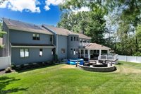 89 Rock Road West, Green Brook Township, NJ 08812