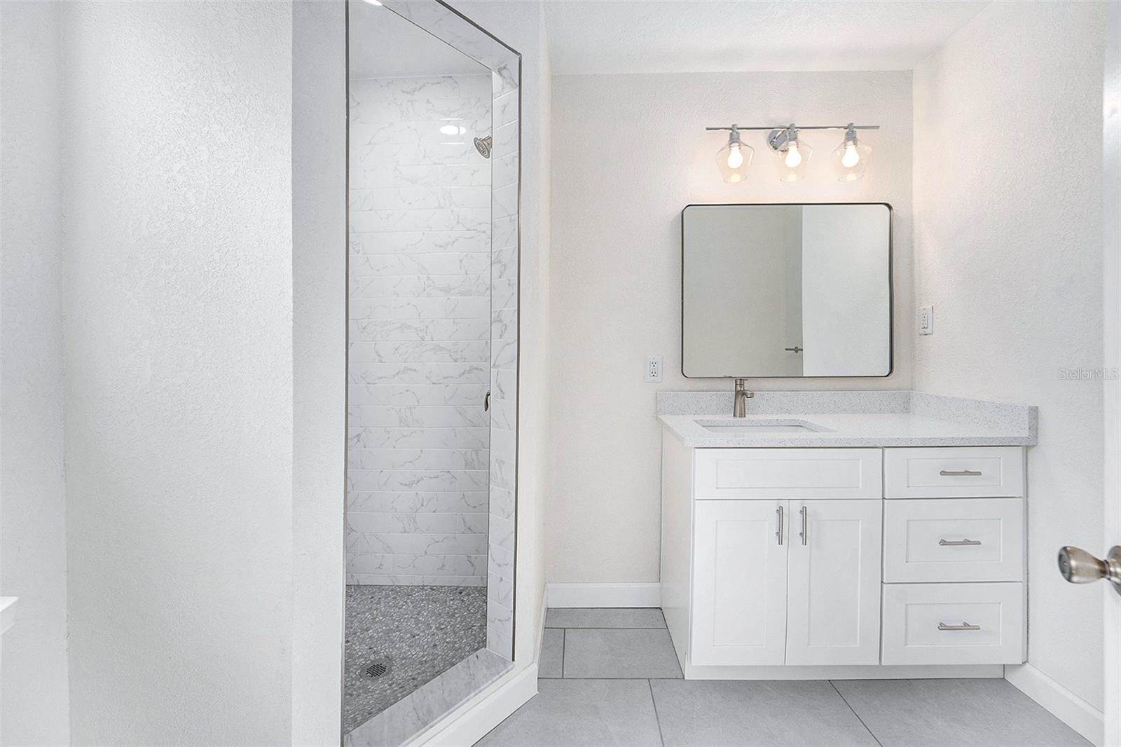 5984 30TH Avenue North, Saint Petersburg, FL 33710