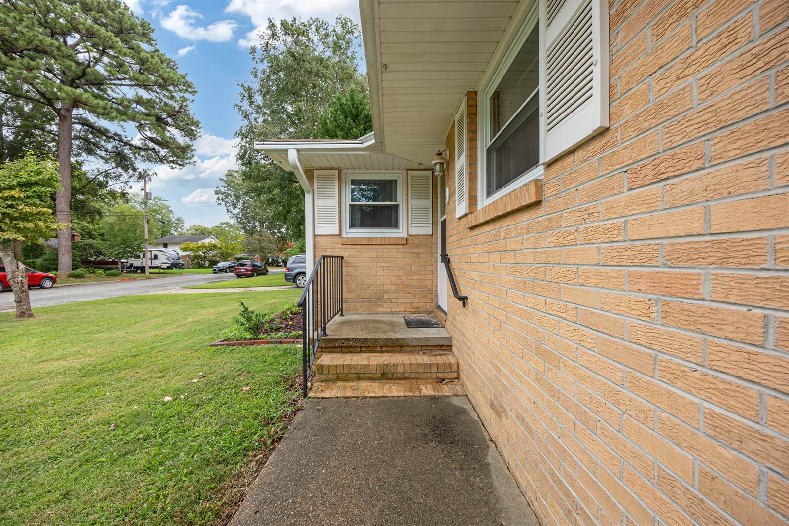 9 Satinwood Lane, Newport News, VA 23602