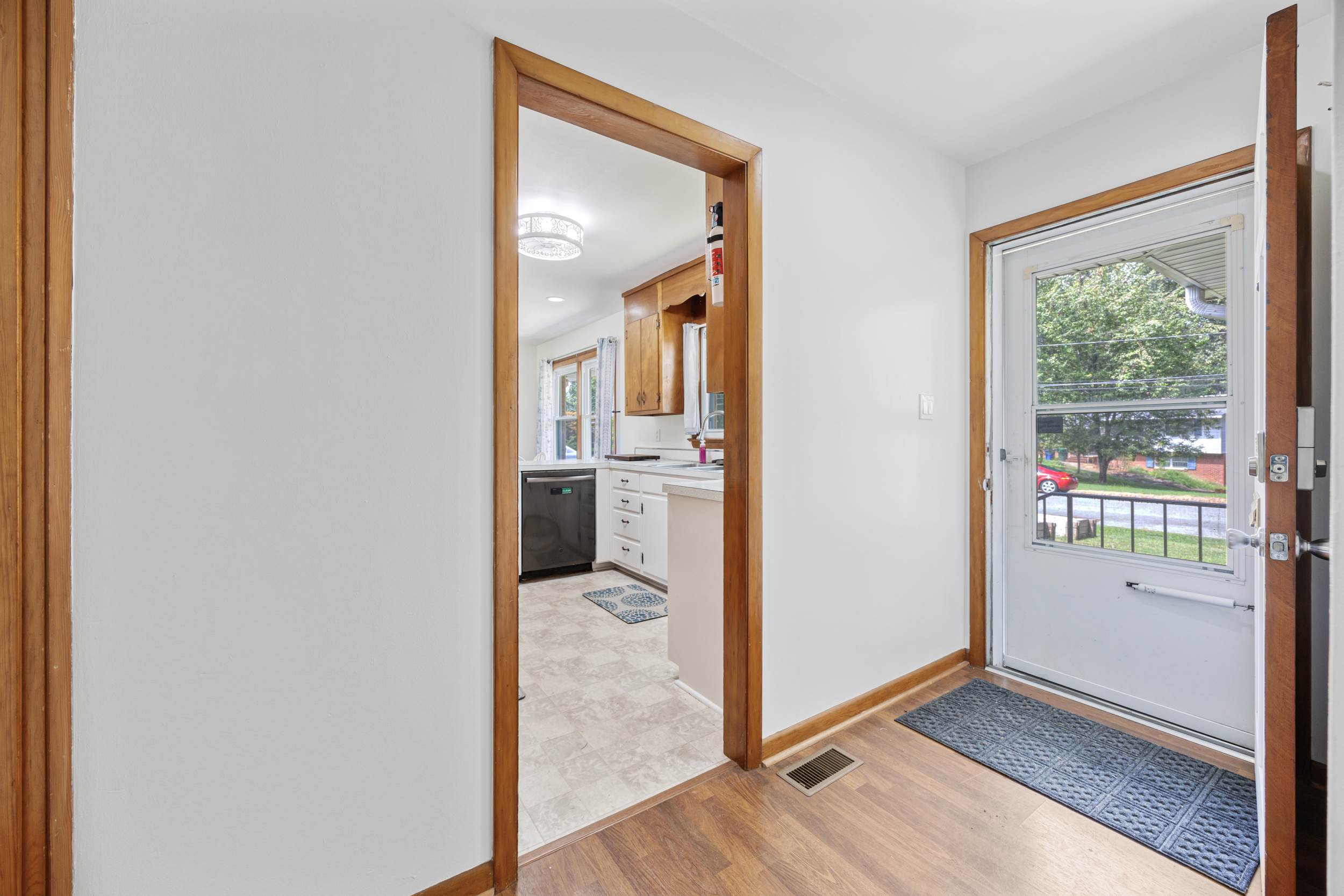 9 Satinwood Lane, Newport News, VA 23602