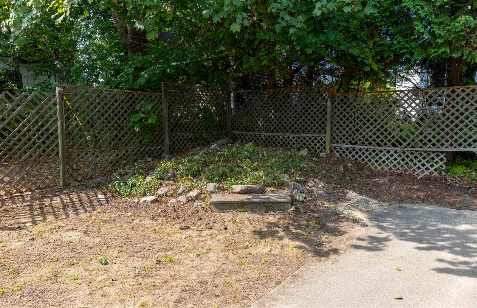 24 Warwick Street, Bangor, ME 04401