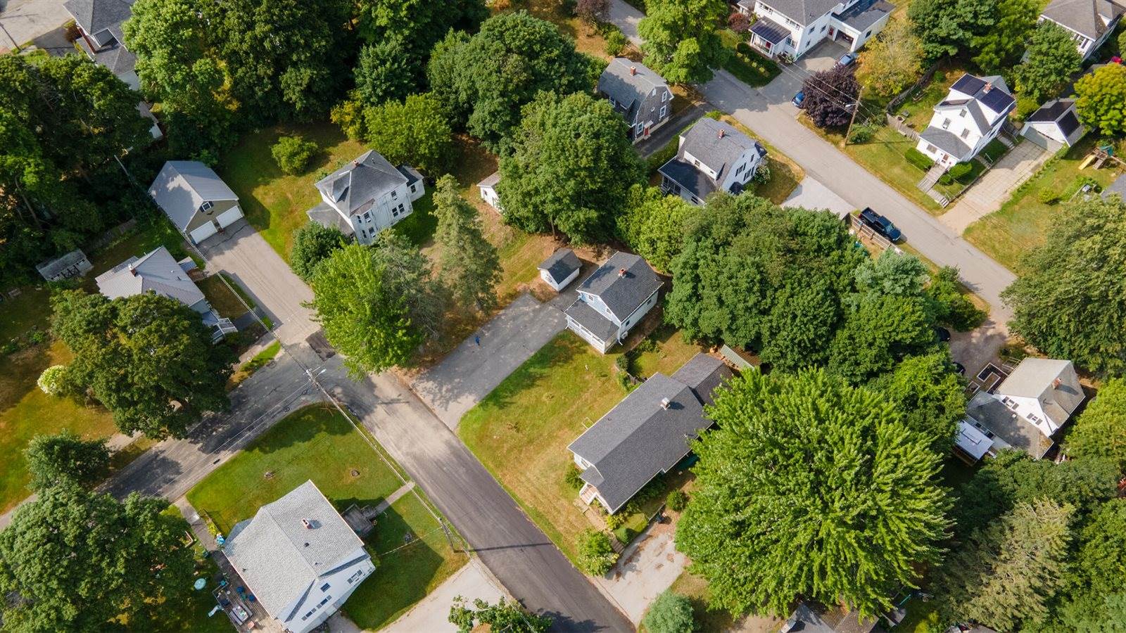 24 Warwick Street, Bangor, ME 04401