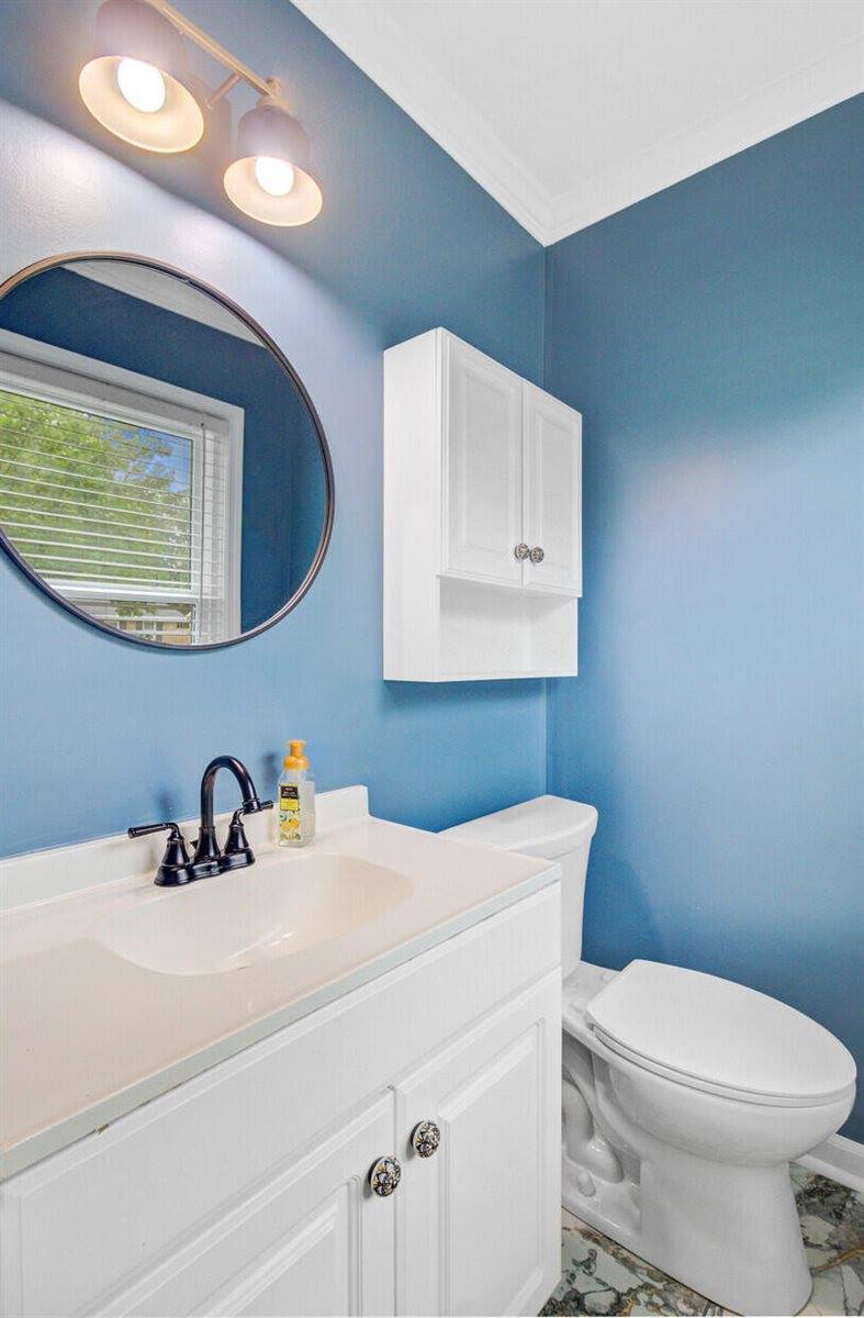 211 Owens Drive, Summerville, SC 29485