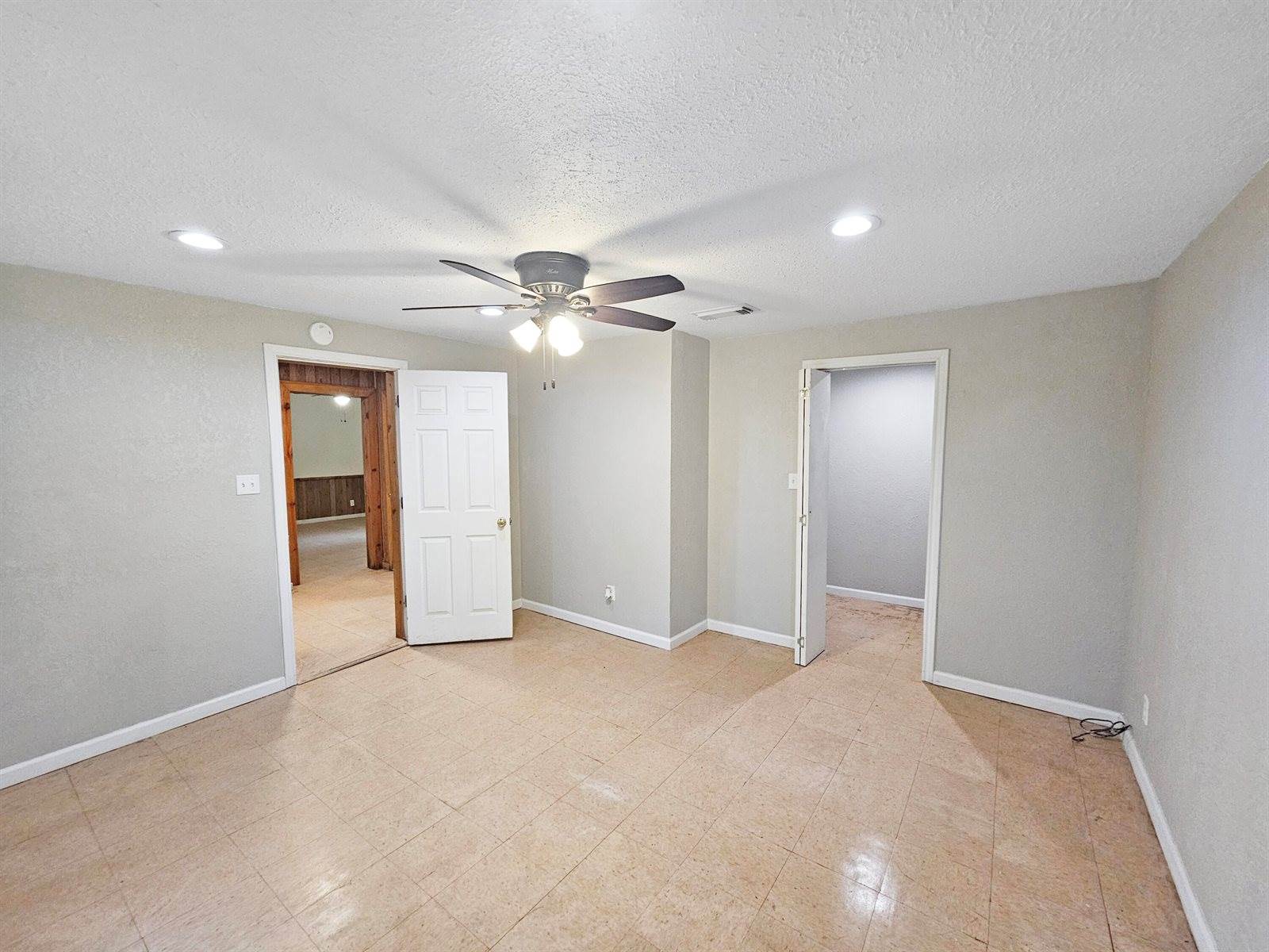 1012 Mc Arthur St, DeRidder, LA 70634