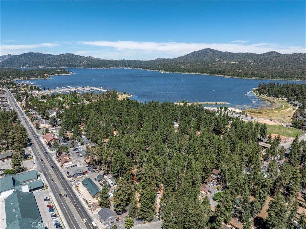 450 Georgia Street, Big Bear Lake, CA 92315