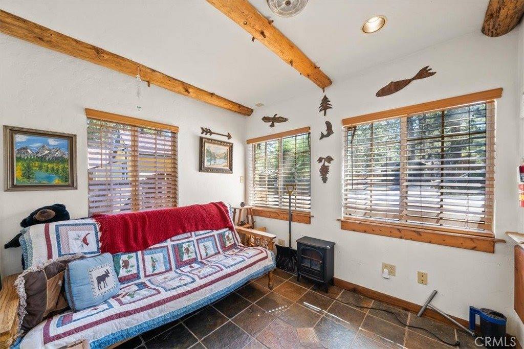 450 Georgia Street, Big Bear Lake, CA 92315