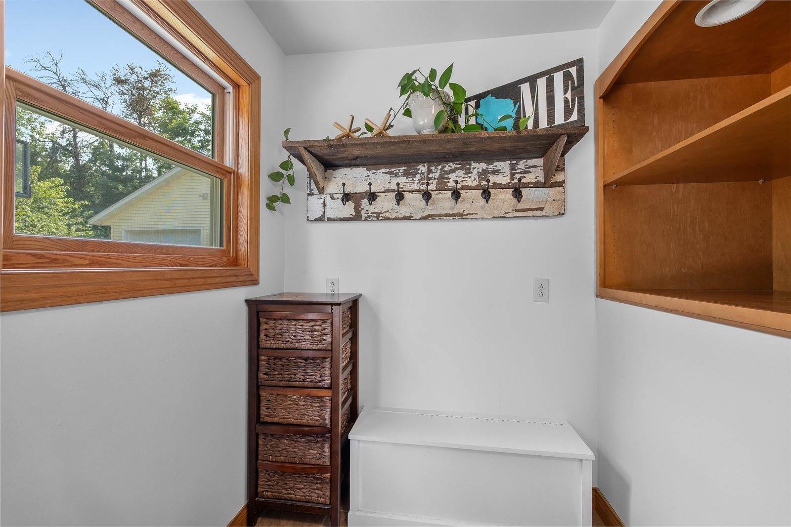 1868 Serafin Court, Junction City, WI 54443