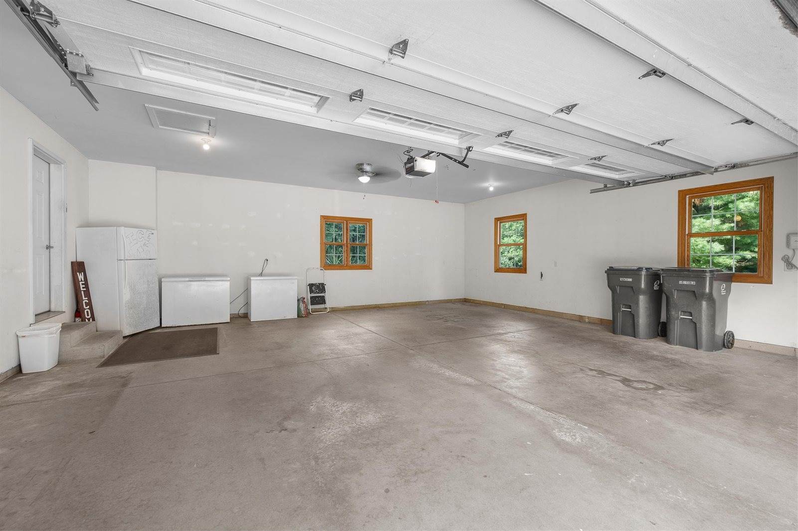 1868 Serafin Court, Junction City, WI 54443