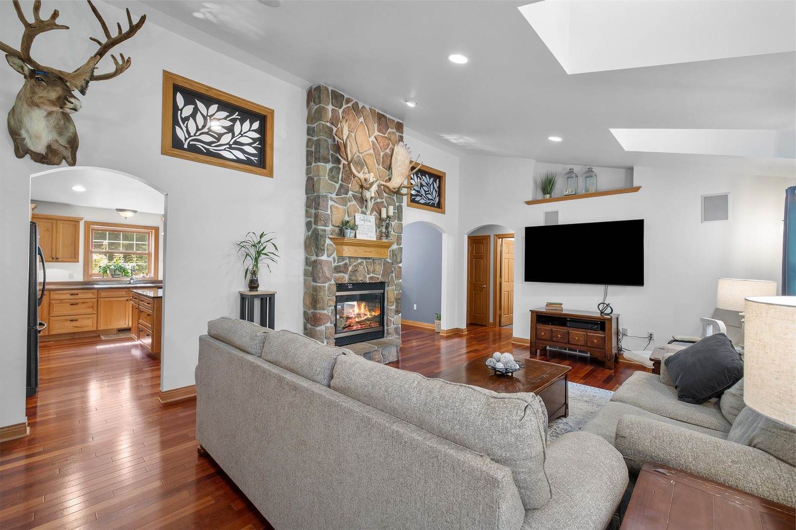 1868 Serafin Court, Junction City, WI 54443