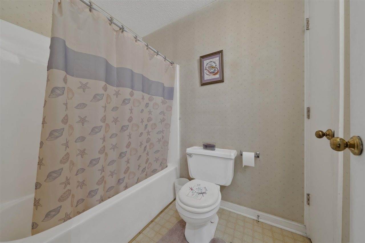 235 Country Club Estates, Franklin, KY 42134