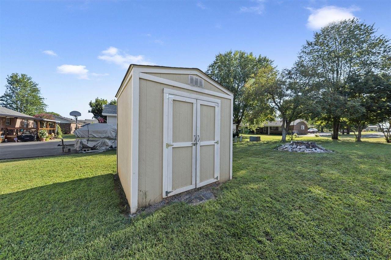 235 Country Club Estates, Franklin, KY 42134