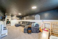 1106 Leisher Rd, Cheyenne, WY 82007