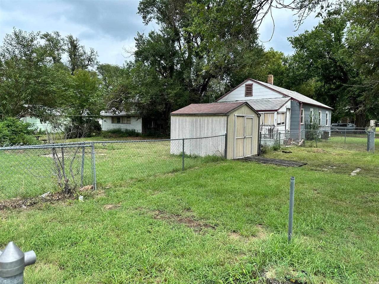 801 North 5th St, Arkansas City, KS 67005