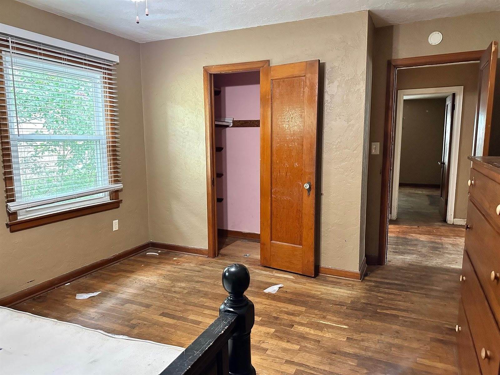 801 North 5th St, Arkansas City, KS 67005