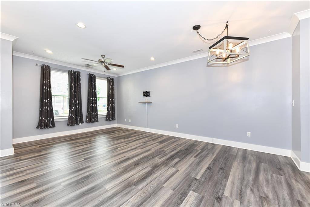 1742 Eastfall Street, Kernersville, NC 27284