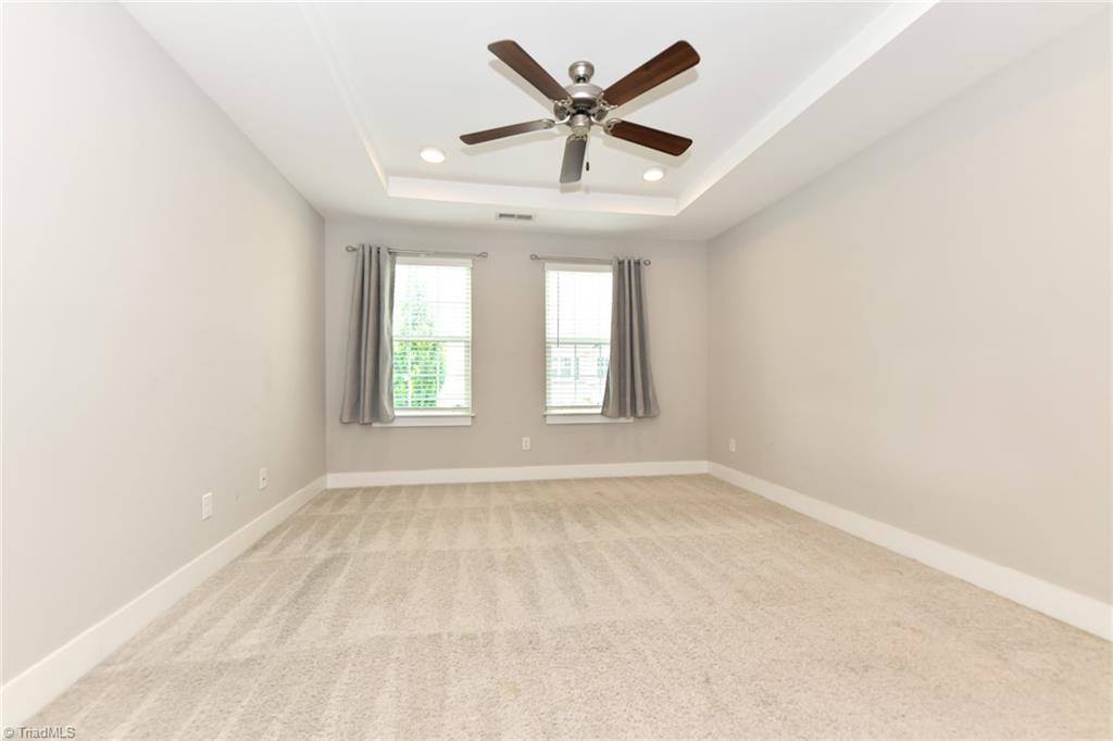 1742 Eastfall Street, Kernersville, NC 27284