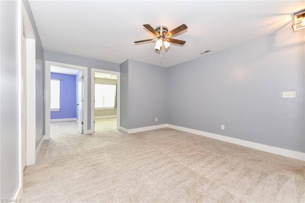 1742 Eastfall Street, Kernersville, NC 27284