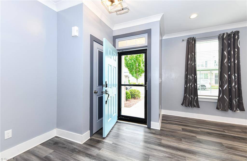 1742 Eastfall Street, Kernersville, NC 27284