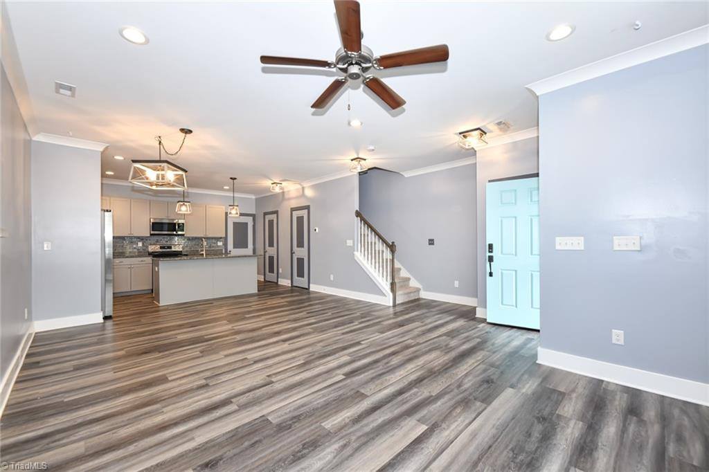 1742 Eastfall Street, Kernersville, NC 27284