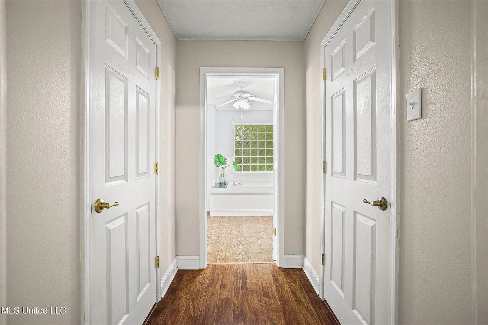 1400 Mary Street, Ocean Springs, MS 39564