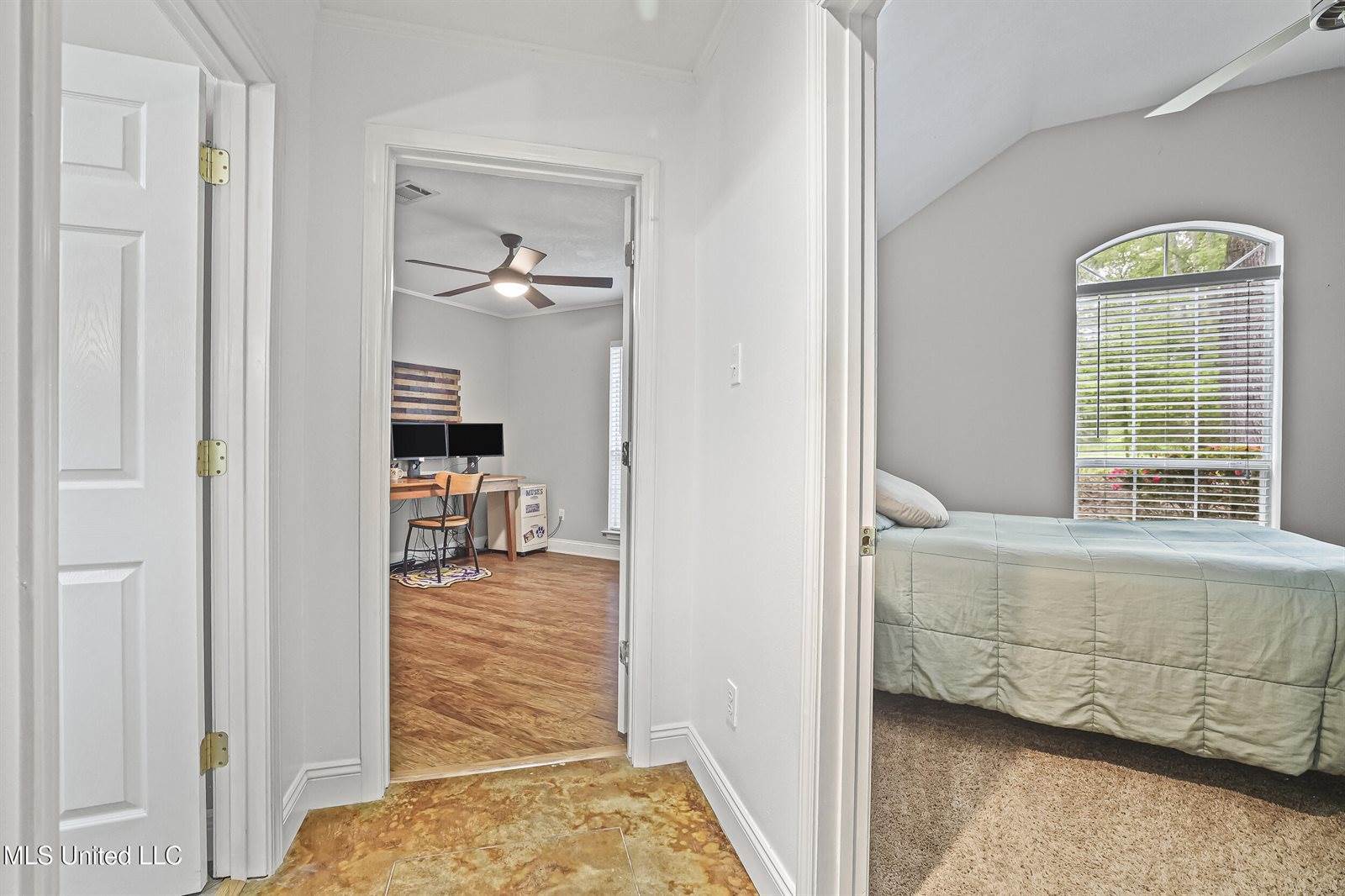 1400 Mary Street, Ocean Springs, MS 39564