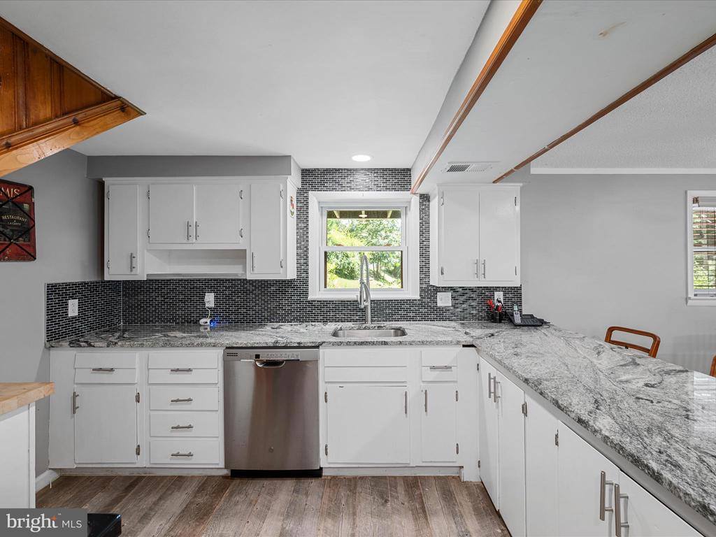 4081 Wolf Gap Road, Edinburg, VA 22824