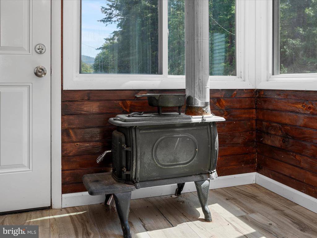 4081 Wolf Gap Road, Edinburg, VA 22824