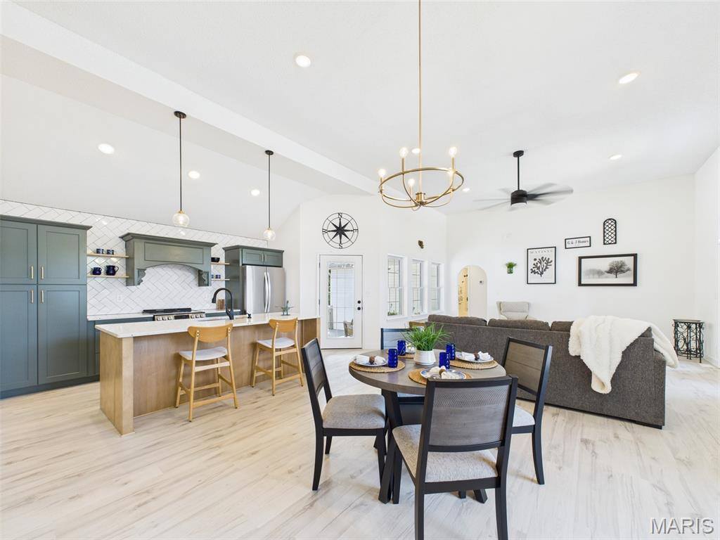 102 Opal Street, Saint Robert, MO 65584