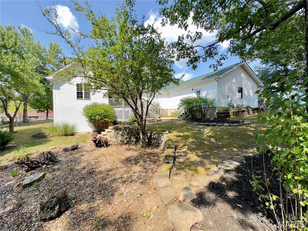 102 Opal Street, Saint Robert, MO 65584