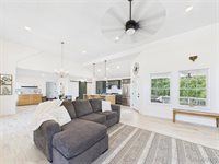 102 Opal Street, Saint Robert, MO 65584